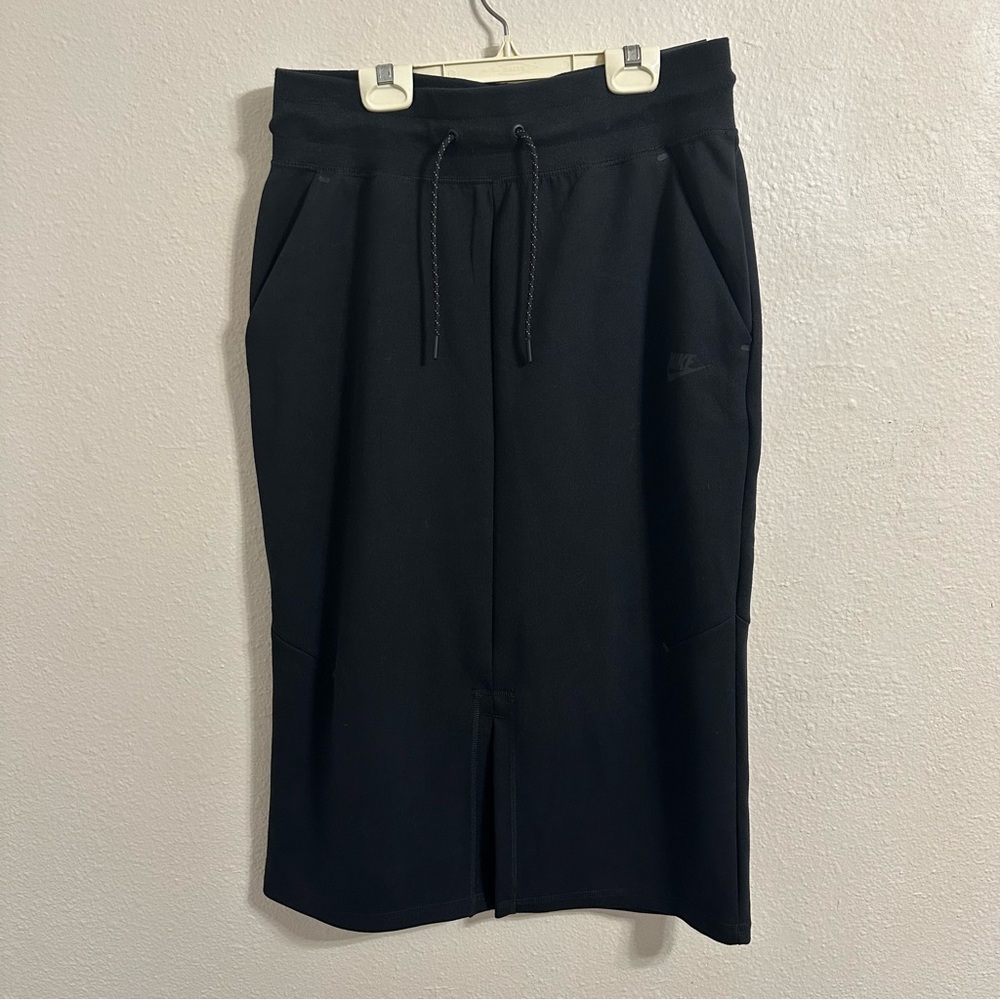 Nike NWT Black Drawstring Skirt with Center Slit